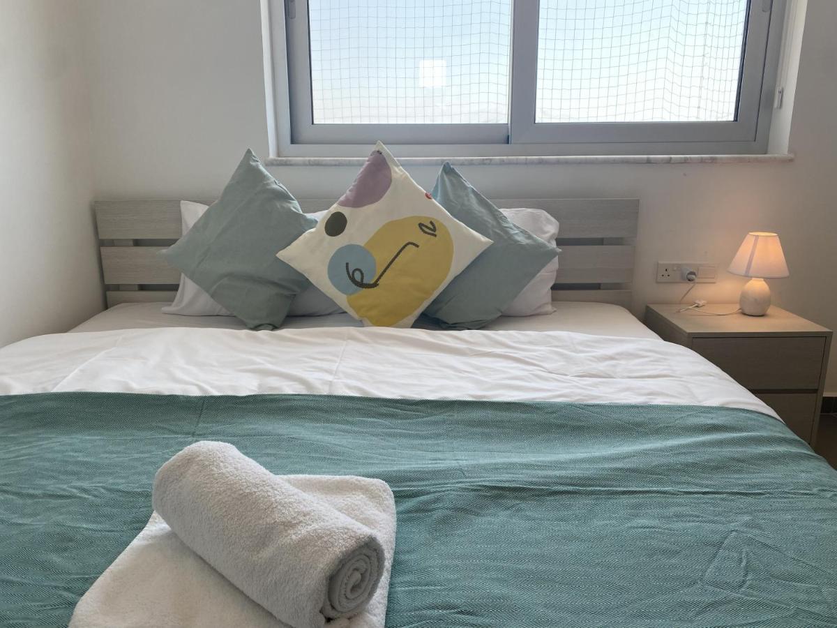 Silver Line 1-Bedroom Apartment In Lárnaka Kültér fotó